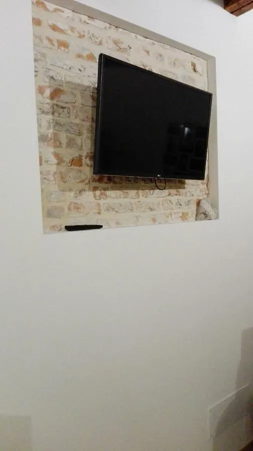 Homesweethome Velence Apartman
