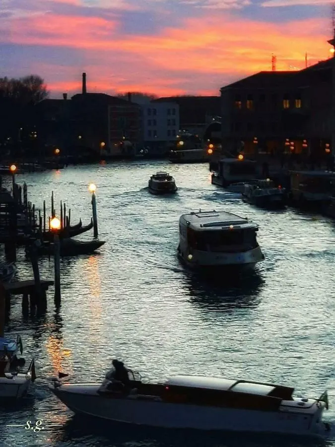 Homesweethome Venice Italy